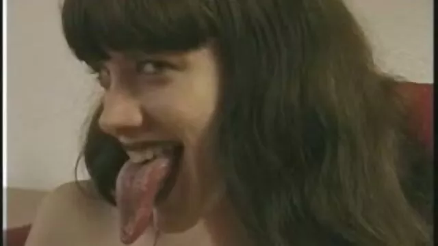 彼は女の子と彼女の猫を取った 女子 専用 エロ 動画